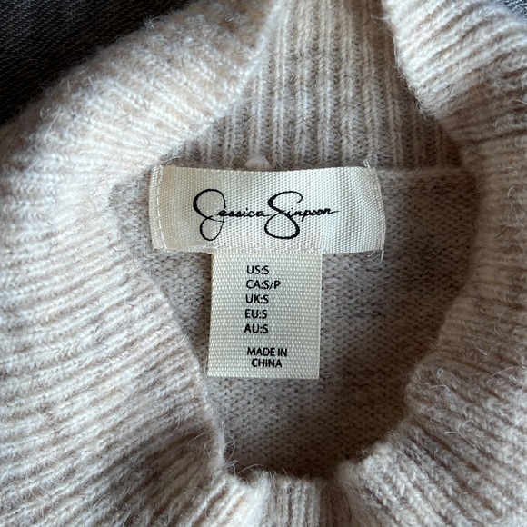 Jessica Simpson | Layered Turtle Neck Sweater - Picture 3 of 4